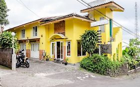 Hotel Kayu Manis